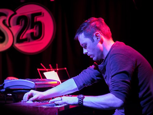 Unnamed keyboard player